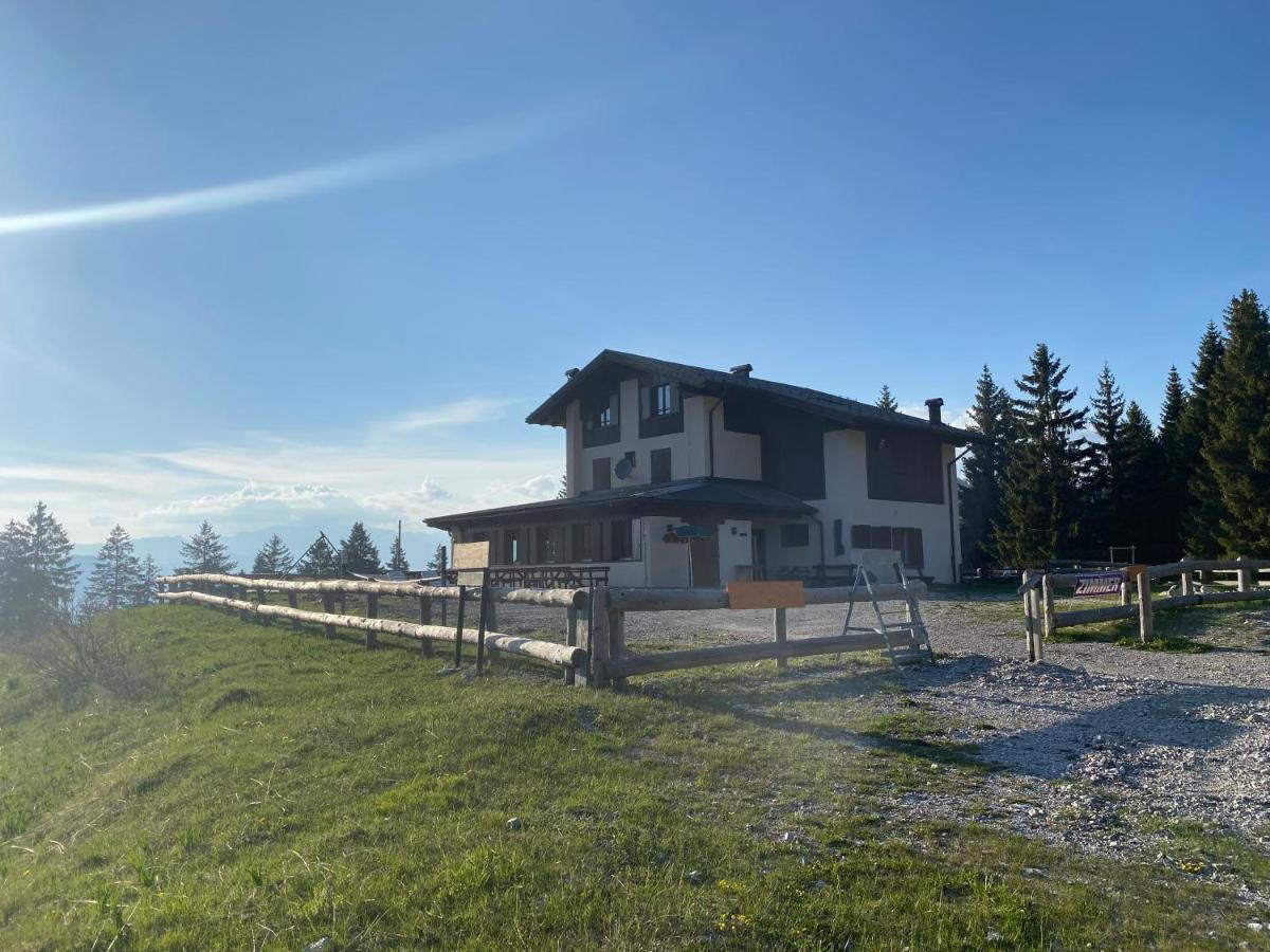 Rifugio Garibaldi LEDRO Luaran gambar